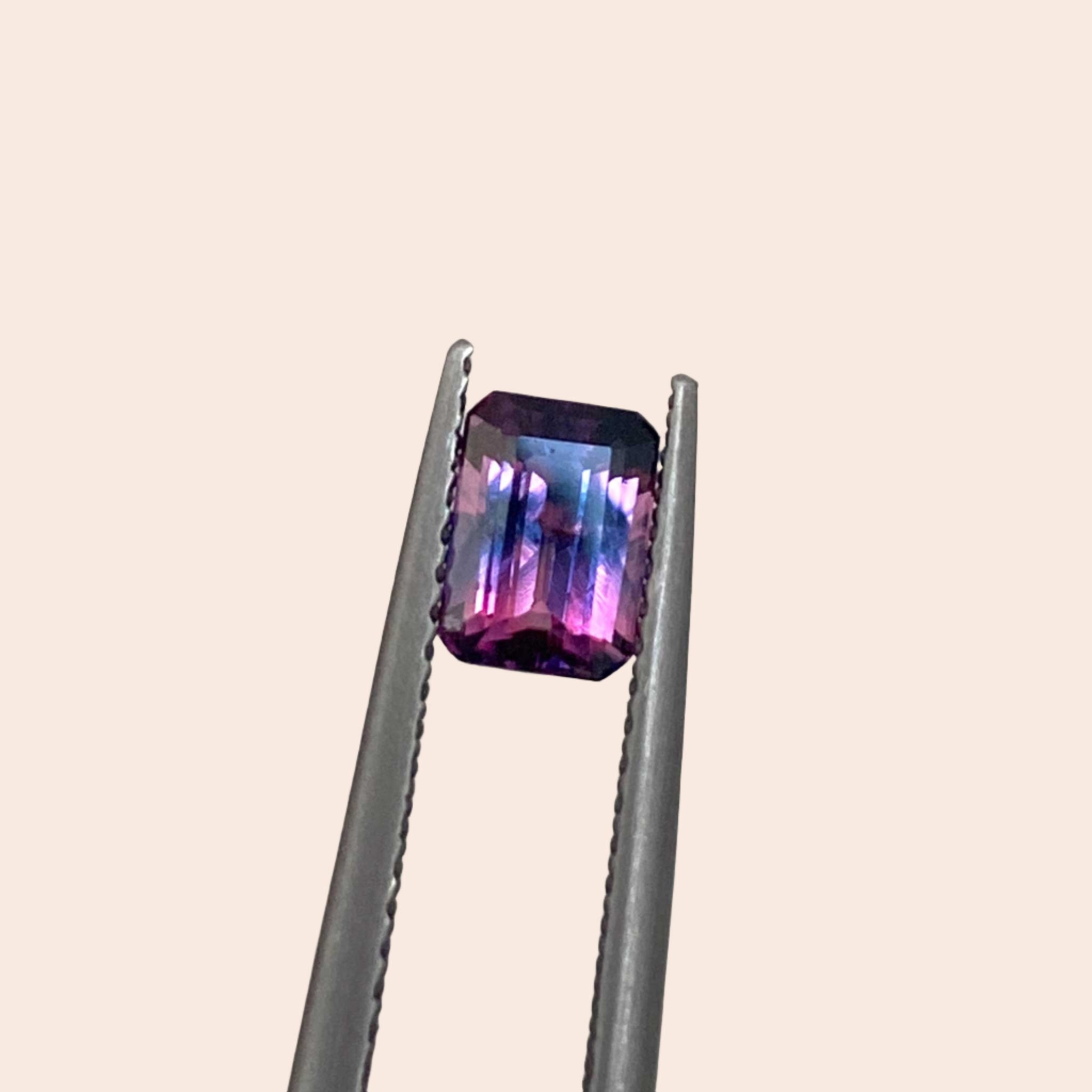 Emerald cut bicolour Winza sapphire