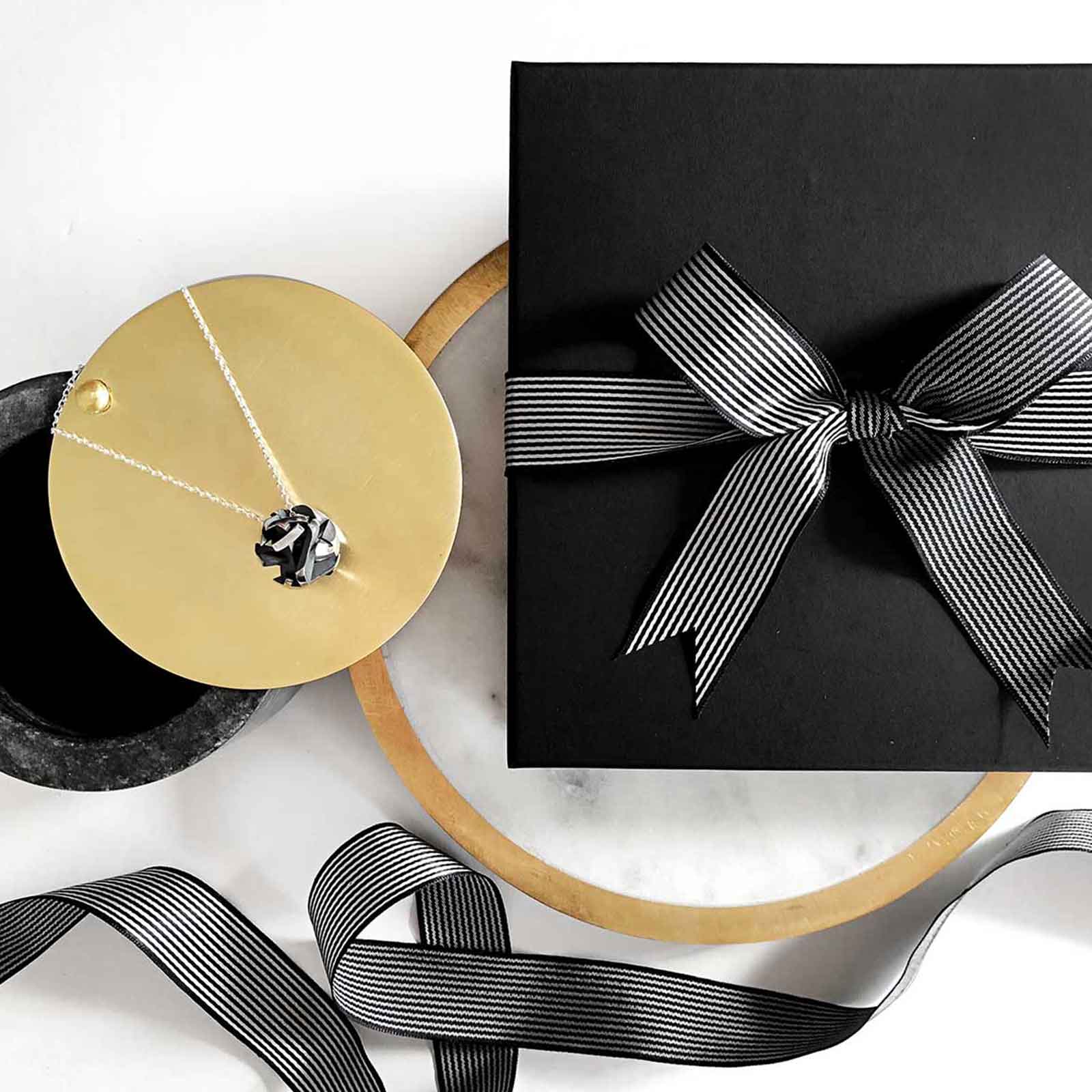 π Mystery jewellery (over $100 value) (100% off)