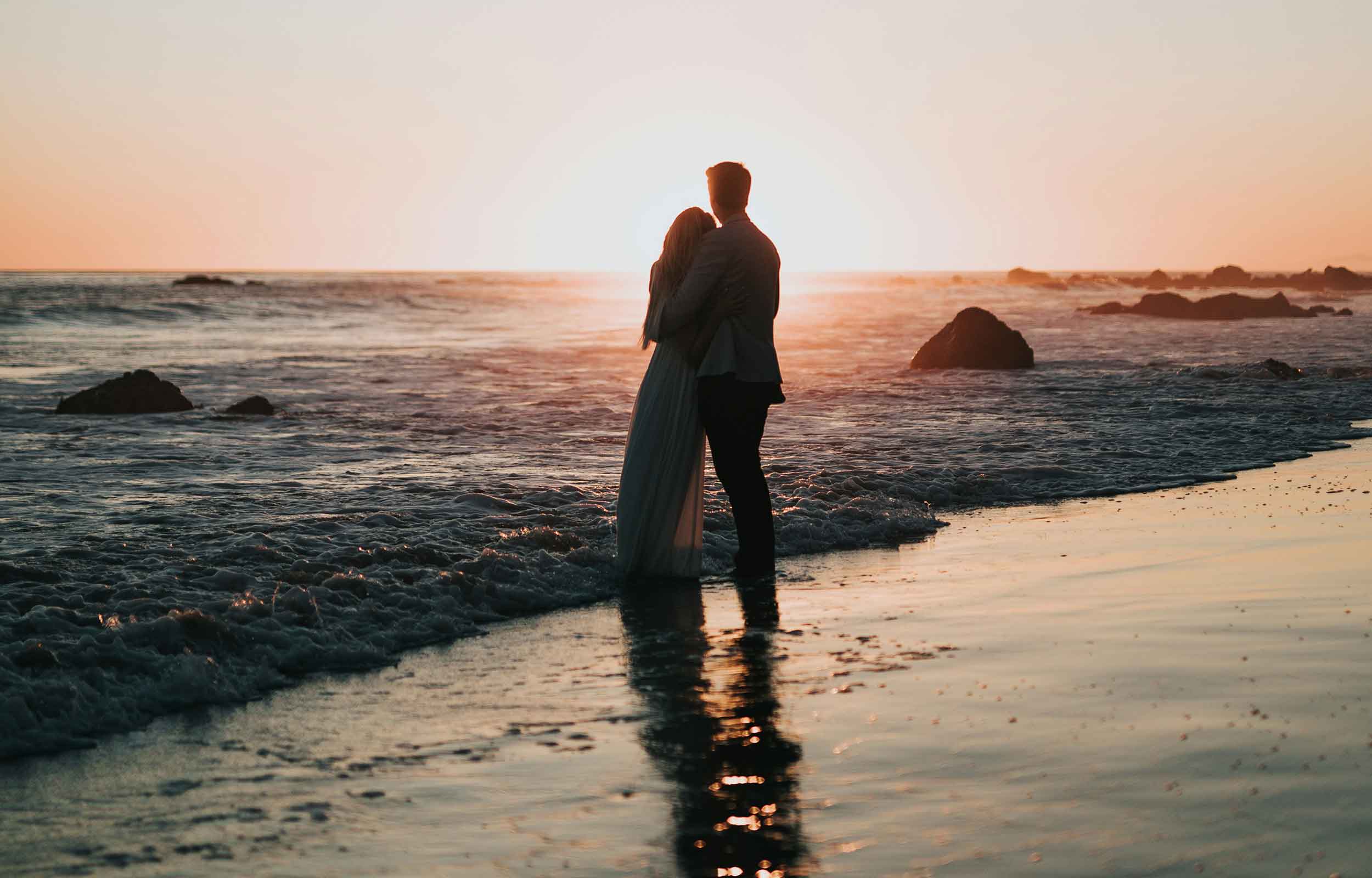 Beachside elopement, Nathan Dumlao Photography