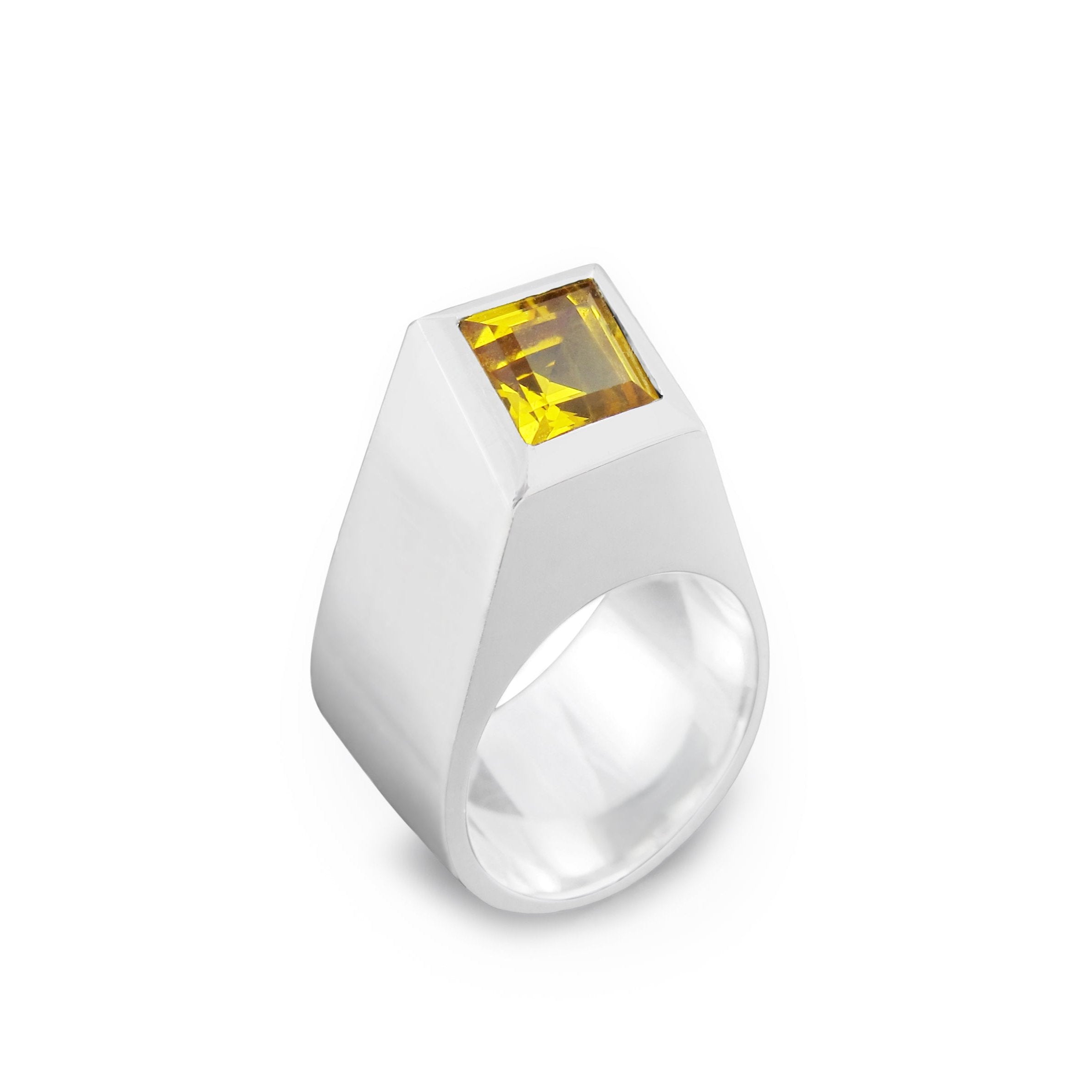 Angle citrine ring