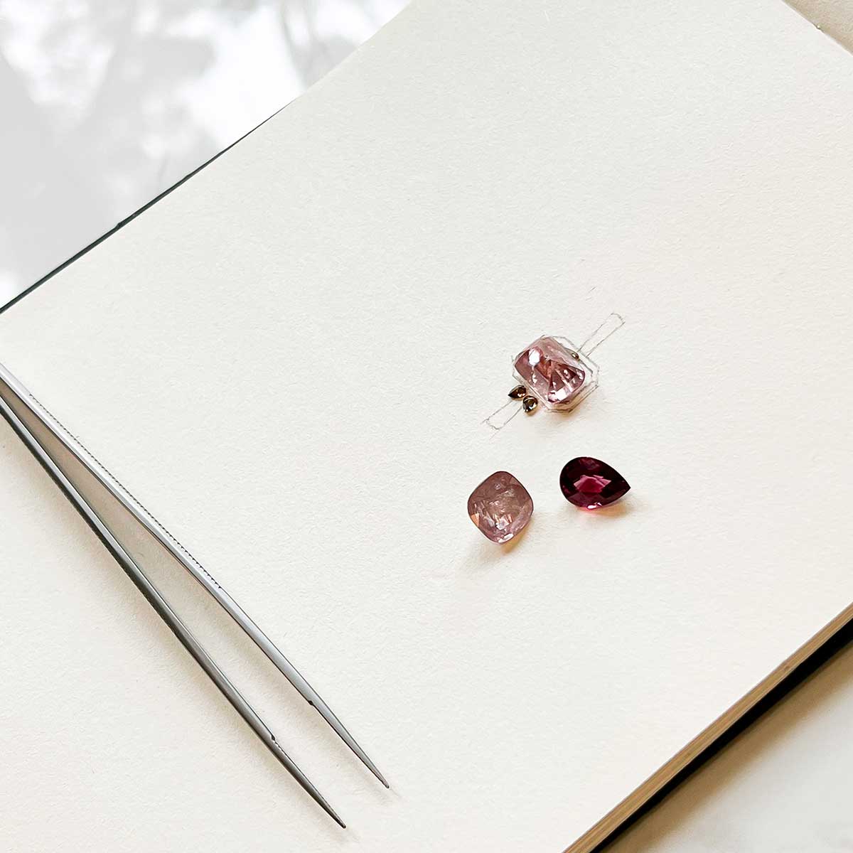 Designing jewellery with gemstones