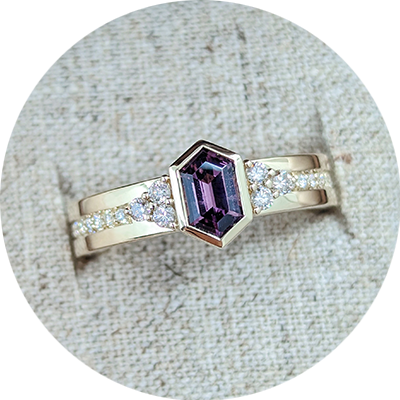 Modern purple hexagon sapphire ring in yellow gold