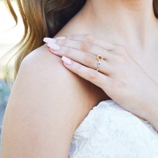 Alternative engagement ring in white gold