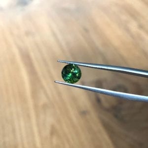 Round green tourmaline for custom jewellery