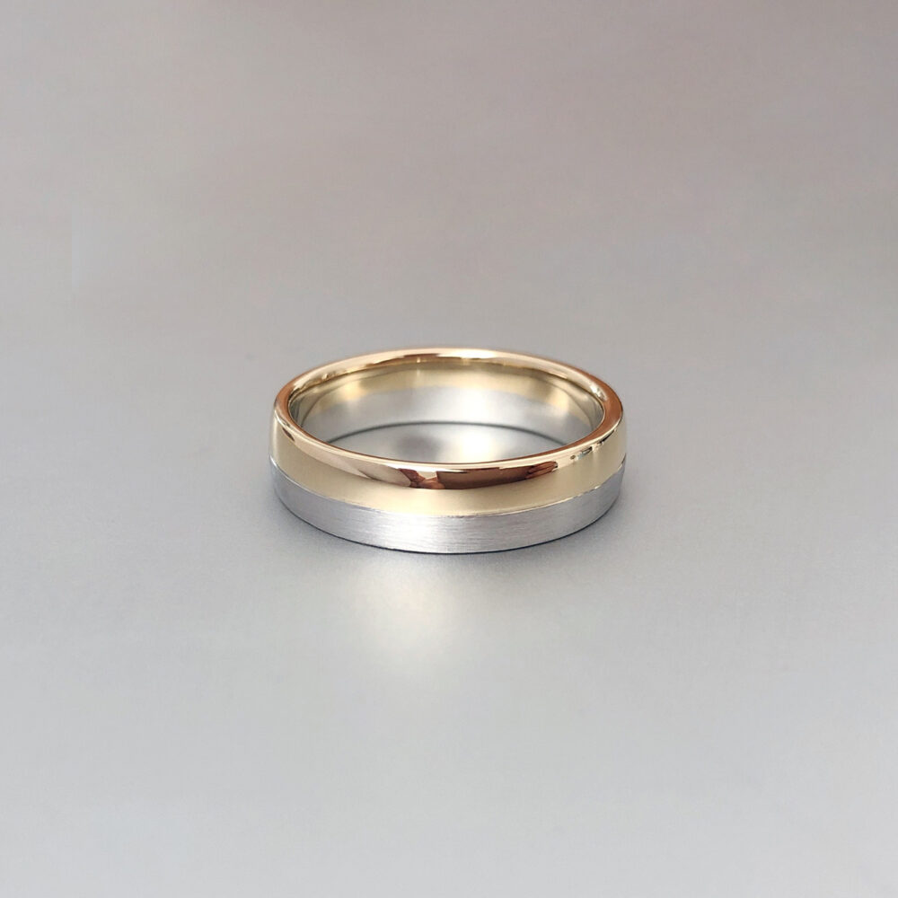 Platinum and gold two-tone wedding ring